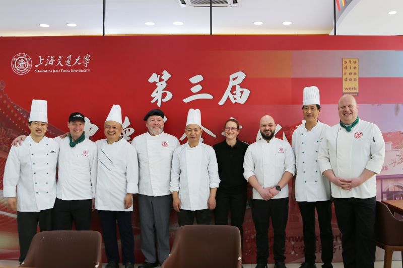 闵行餐饮部以匠心保障第三届中德美食文化节